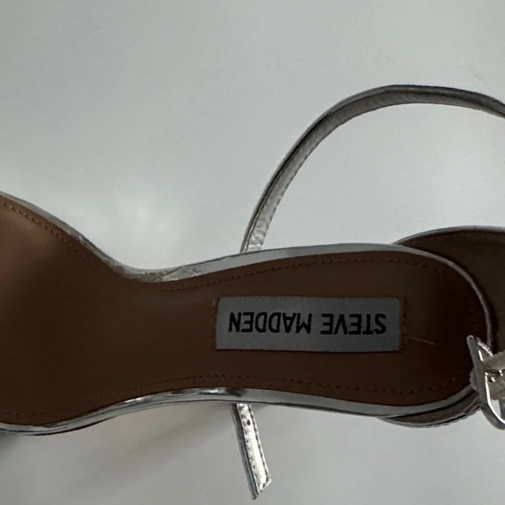 Steve Madden Metallic Silver Heels - Picture 3 of 5